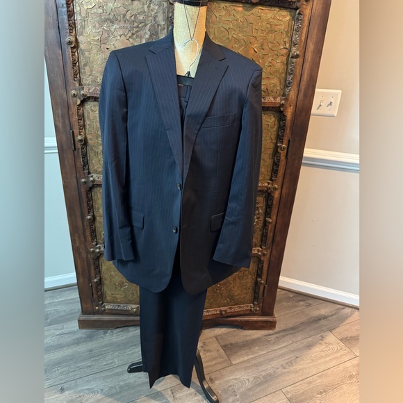 Hugo‎ Boss Classic Navy strip Men's Suit 42